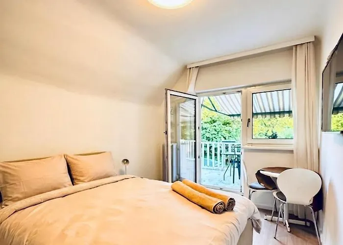 Spacious With Garden Near Danube For 16 Guests For Long * Βιέννη