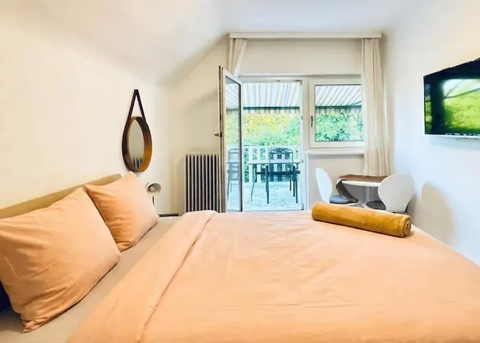 Appartement Spacious With Garden Near Danube For 16 Guests For Long Vienne