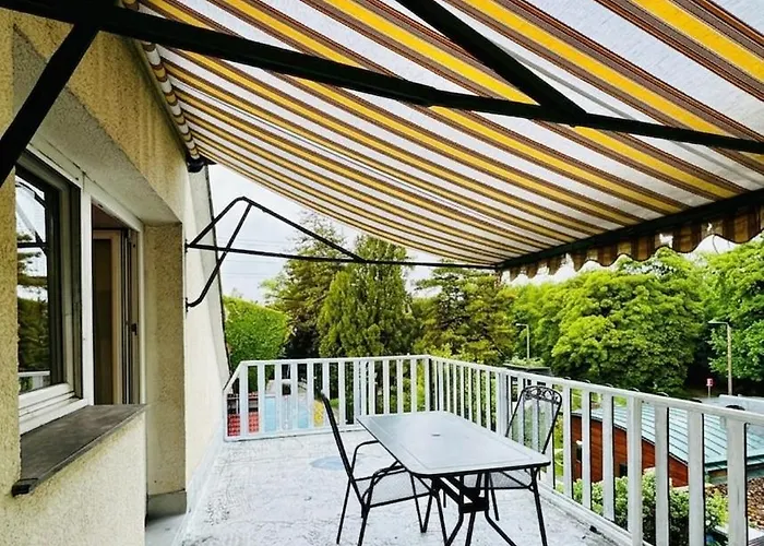 Spacious With Garden Near Danube For 16 Guests For Long Βιέννη