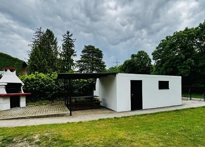 Διαμέρισμα Spacious With Garden Near Danube For 16 Guests For Long Βιέννη