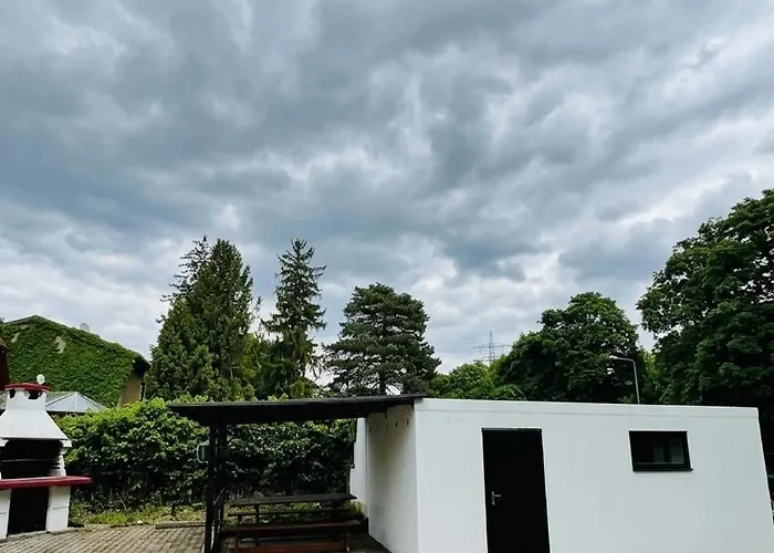 Spacious With Garden Near Danube For 16 Guests For Long *
